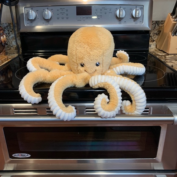 ☘️Octopus plush! Adorable!!! - Picture 2 of 5